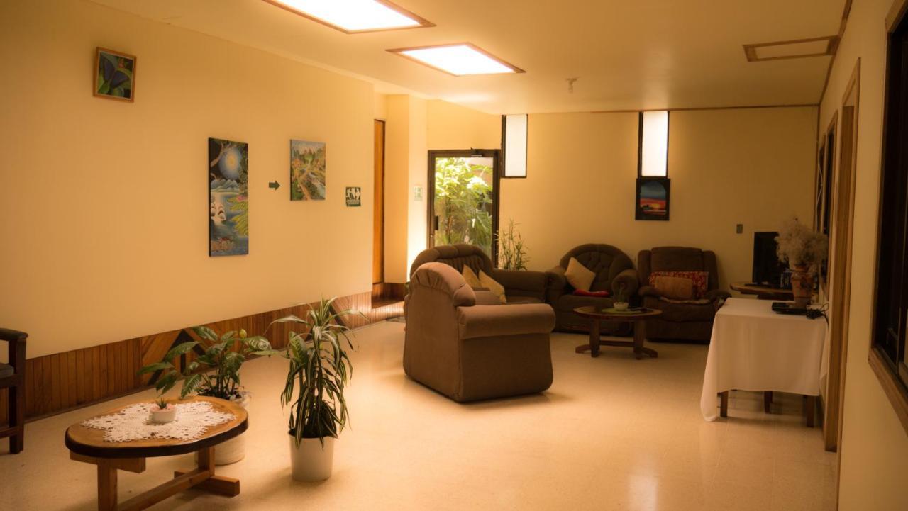Monte Los Lirios Lodge Monteverde Eksteriør billede